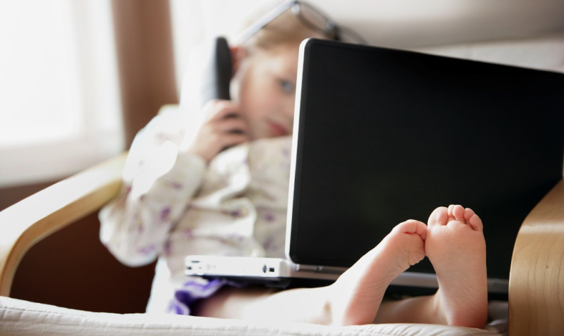 10 Tips for Keeping Children Safe on Social Media
